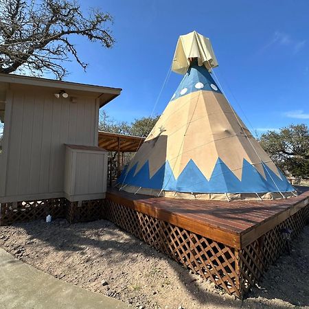 Bandera Stronghold Retreat 外观 照片