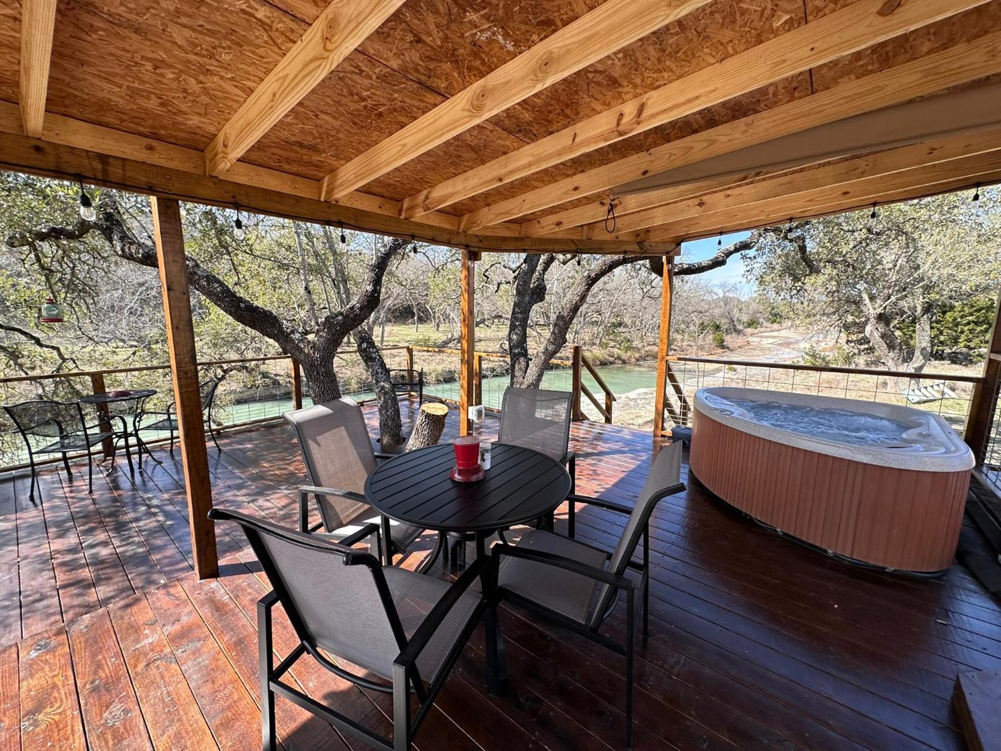 Bandera Stronghold Retreat 外观 照片